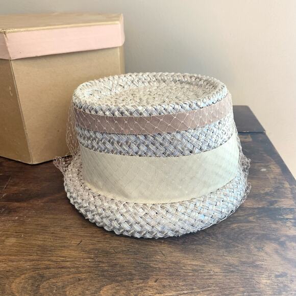 Vintage Union Made Woven Straw brimmed hat Mesh Ribbon detail original hat box - Picture 11 of 15